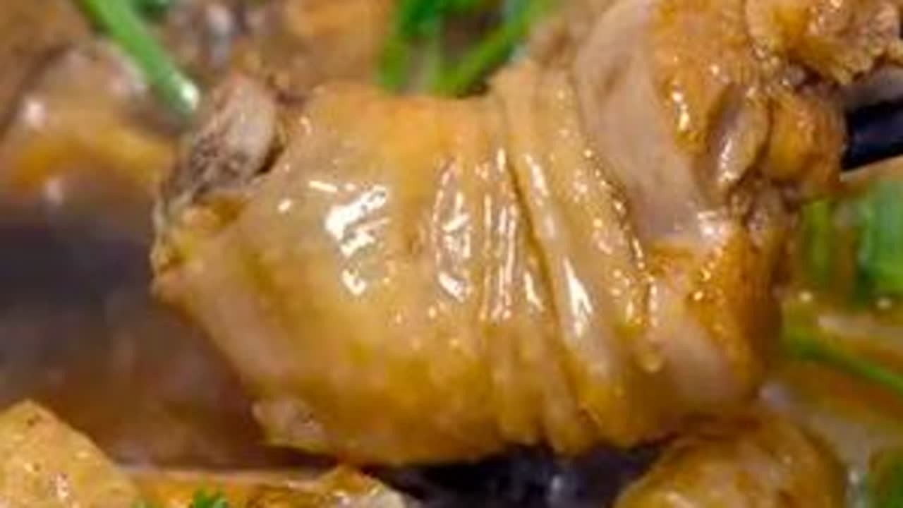 大厨教你酱油炒饭的正确做法，一天卖出300多份，真是太好吃了