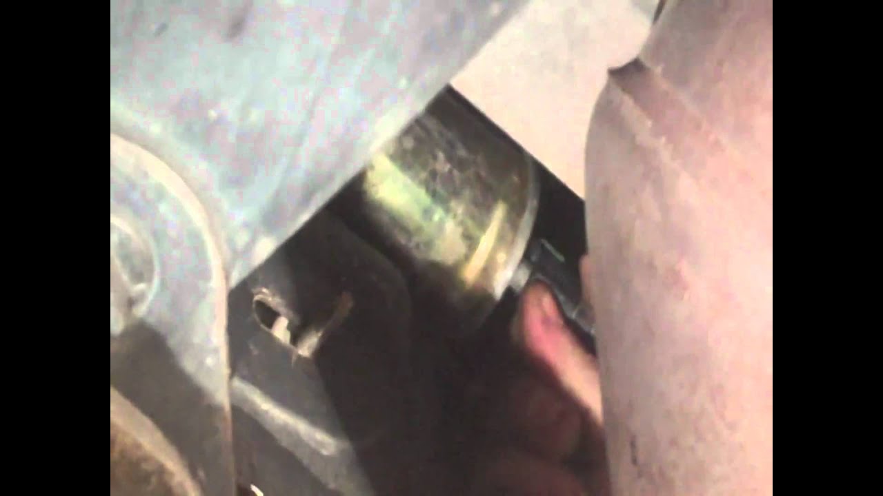 Fuel Filter Replacement 2006 Explorer