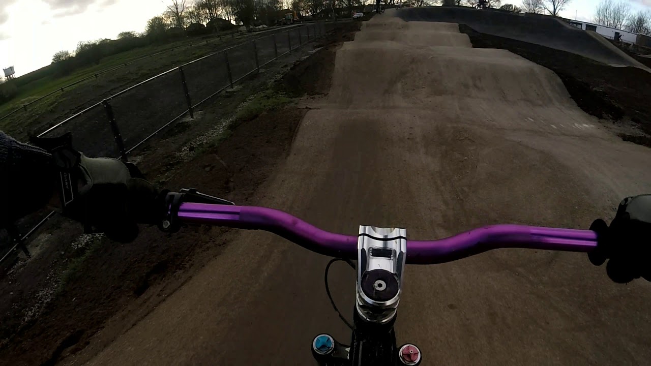Leeds urban bike park BMX track Dirt jumps