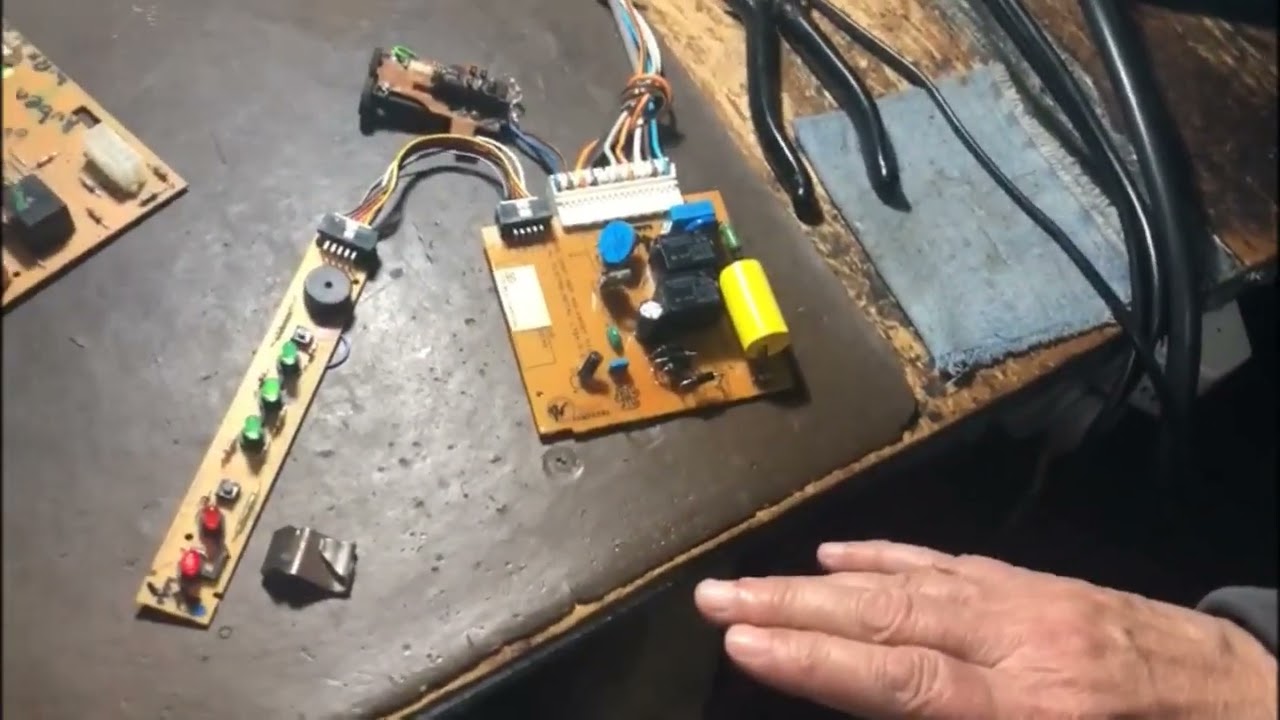 Heladera WHIRPOOL 6&ordm; sentido, adaptaci&oacute;n VIPER 53 (consideraciones seguridad PLACAS SIN AISLACI&Oacute;N)