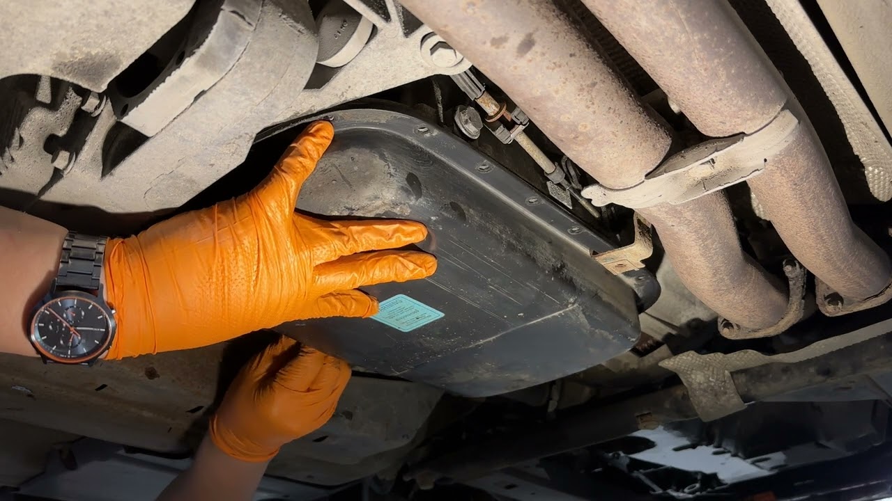 2005 BMW 325xi (E46 chassis):  Automatic transmission fluid and filter service (A5S390R/5L40E)