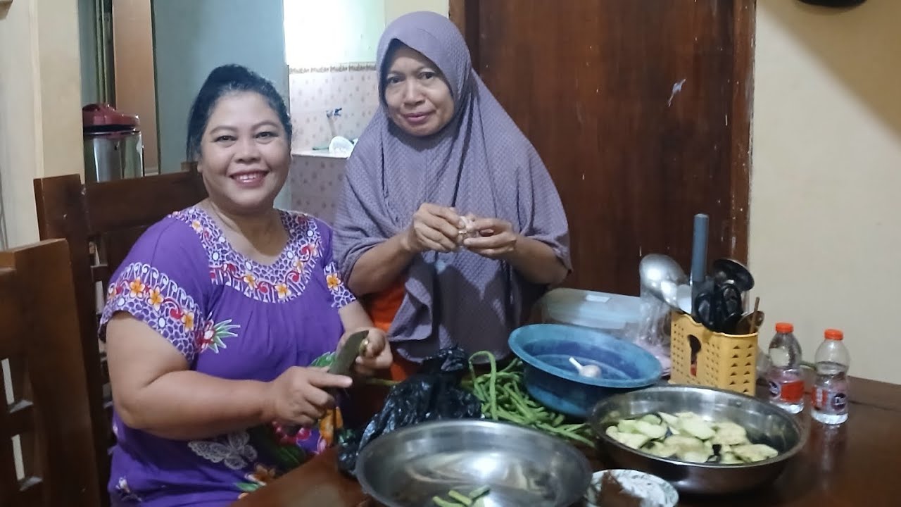 KOLABORASI JEMBER SURABAYA ..MASAK TOMIS  BUAT SARAPAN....ENAK POOL...