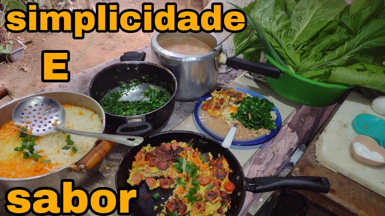 Almoço simples caseiro feito no fogão á lenha 