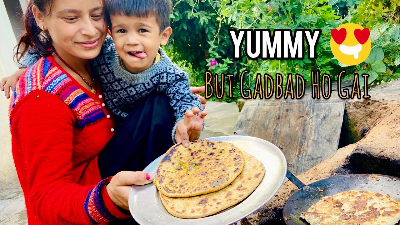 Village mein Banaya Anda Pyaaz Paratha😍😋