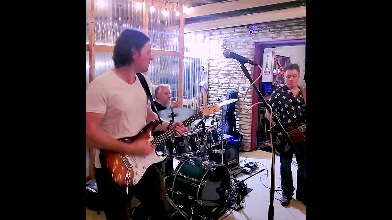 Gary Cain - Thought I Heard You Say live at Rockhouse