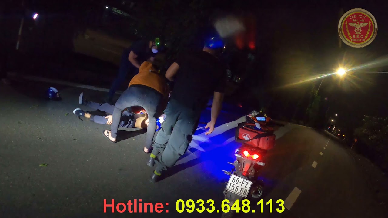 CHẠY NHƯ ĂN CƯỚP TR&Ecirc;N ĐƯỜNG