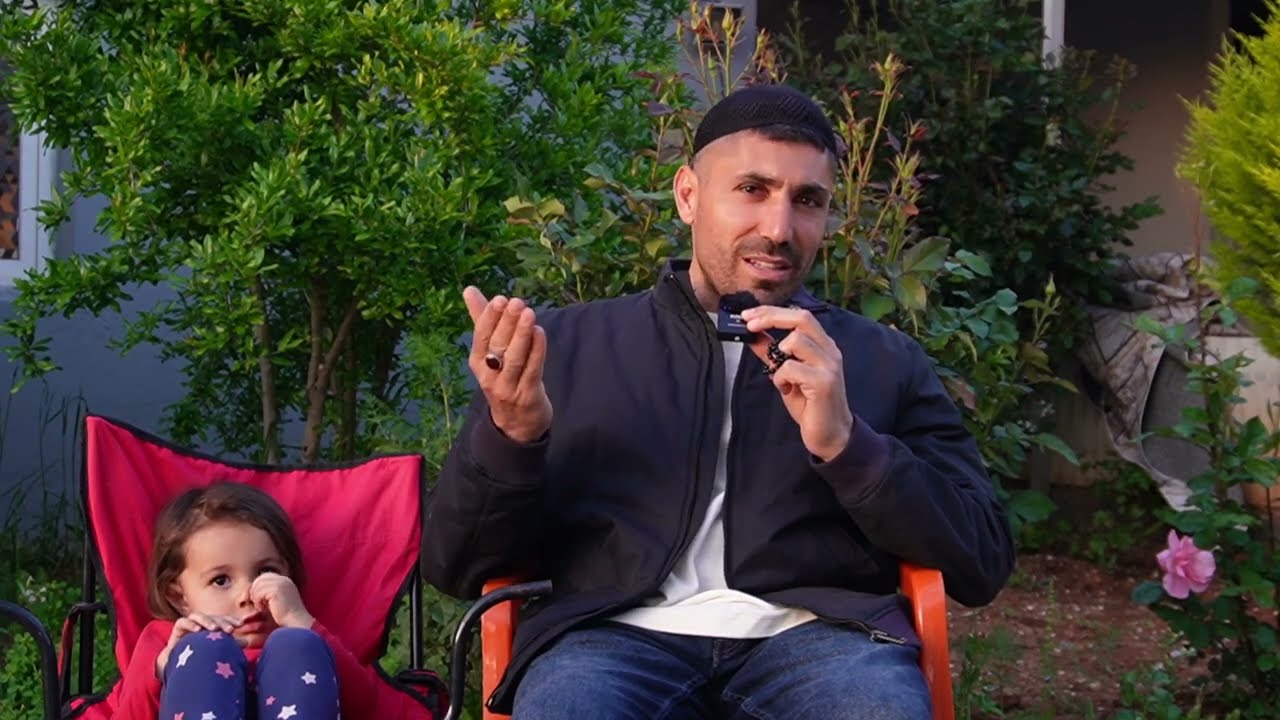 Korkak Ve Cimriyiz. Salih Hoca Senide Öldürürler.