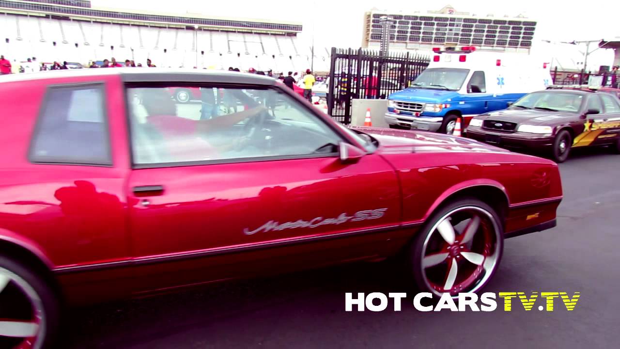 HOTCARSTV: Stuntfest 2014 - 2 Door Box Chevys Squatin