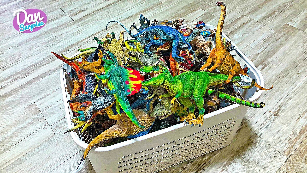 120 Dinosaurs in a box