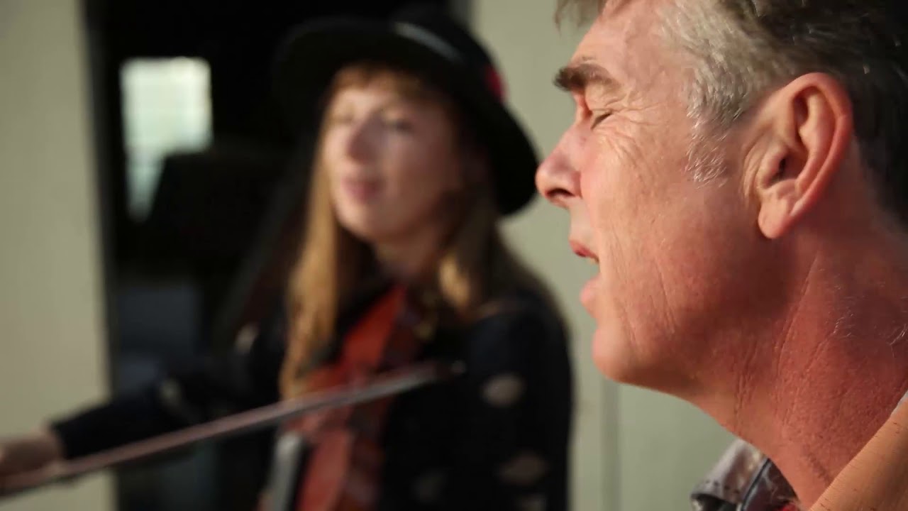 Richie & Rosie - Waterbound (official)
