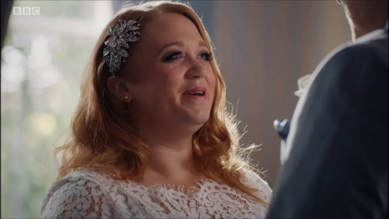Casualty - Robyn and Glen get married