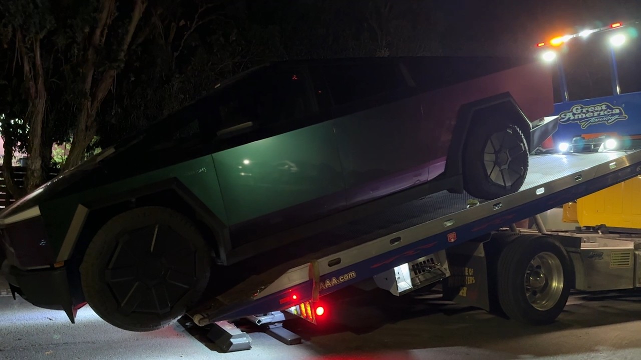 09: Разгрузка Cybertruck, часть 1, Хулио Перес из компании Great America Towing.