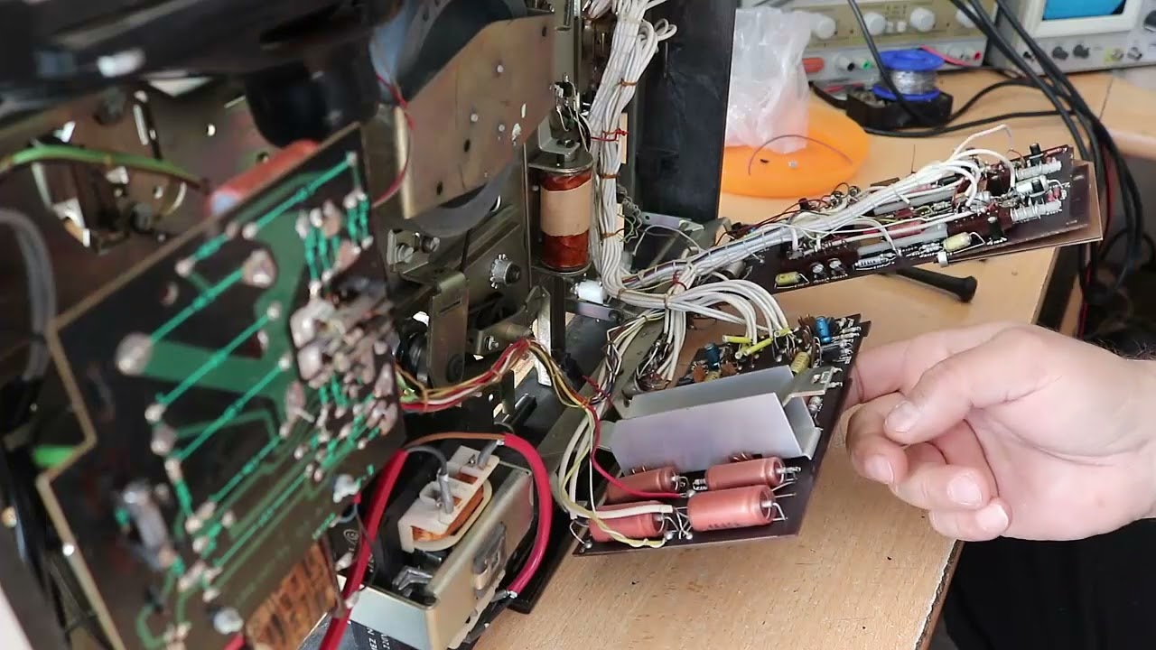 TESLA B730 1.časť