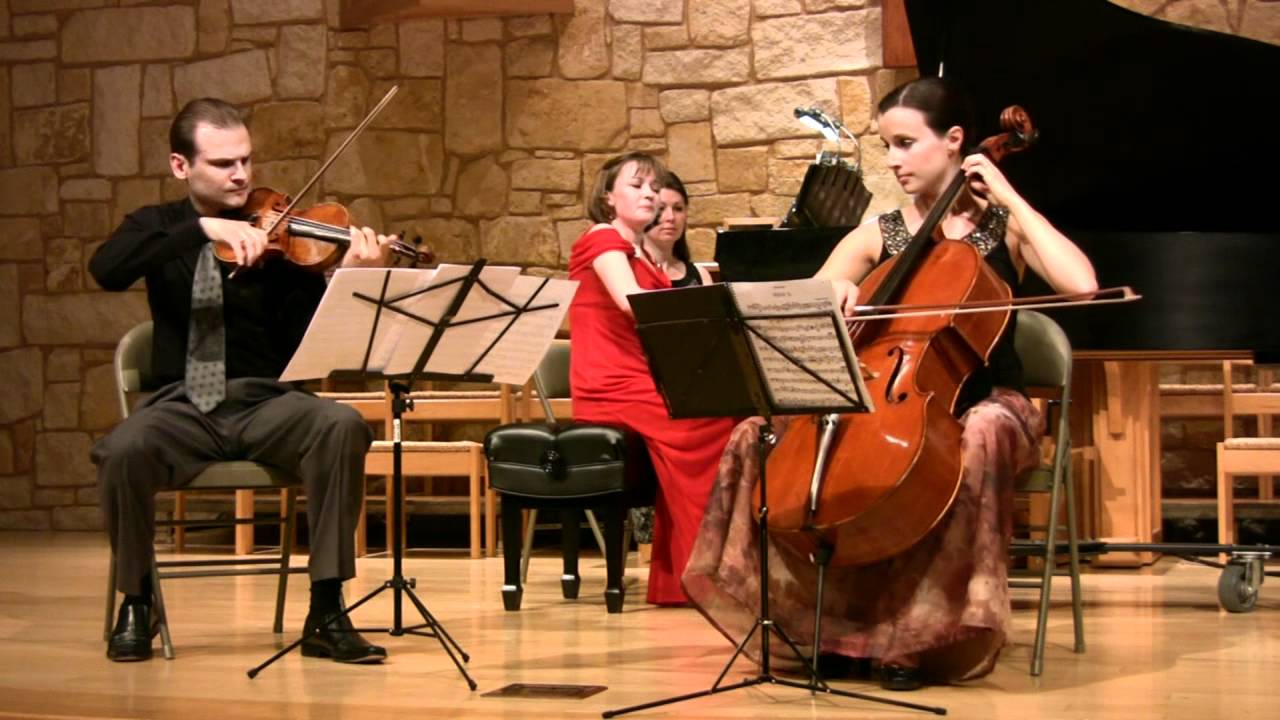 HAYDN - Piano Trio No. 39 in G major Hob. XV/25  (