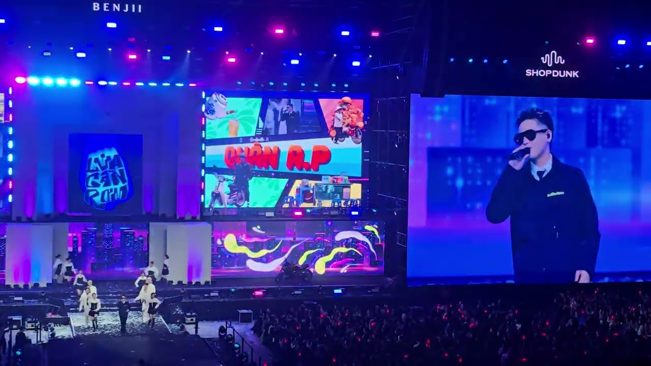 Lửa gần rơm - Qu&acirc;n AP - Her Concert