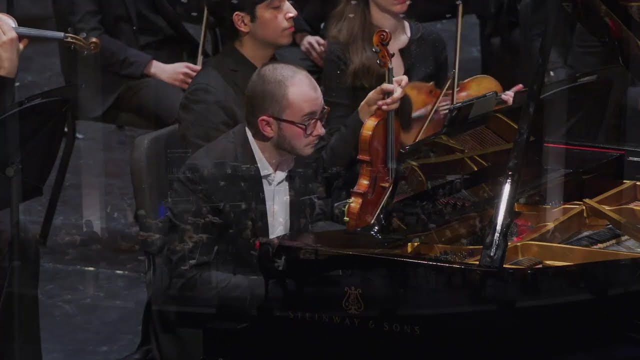 HARÍA - Piano Concerto - Guiomar Ortiz