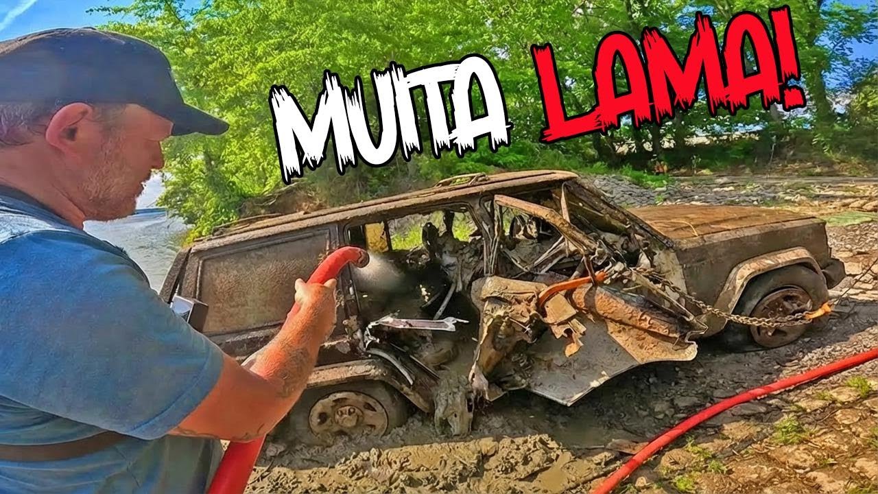 Jeep Cherokee tomado pela lama! Limpamos tudo em busca de pistas!