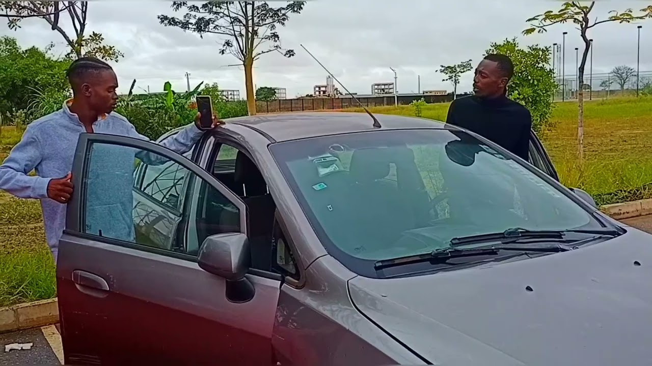 Liarão engraçado Metukutuku mwanika(Tudo pela cultura do sul)