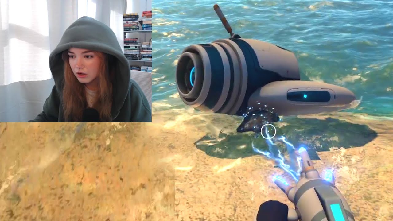 Rescuing a Beached SEAMOTH in Subnautica