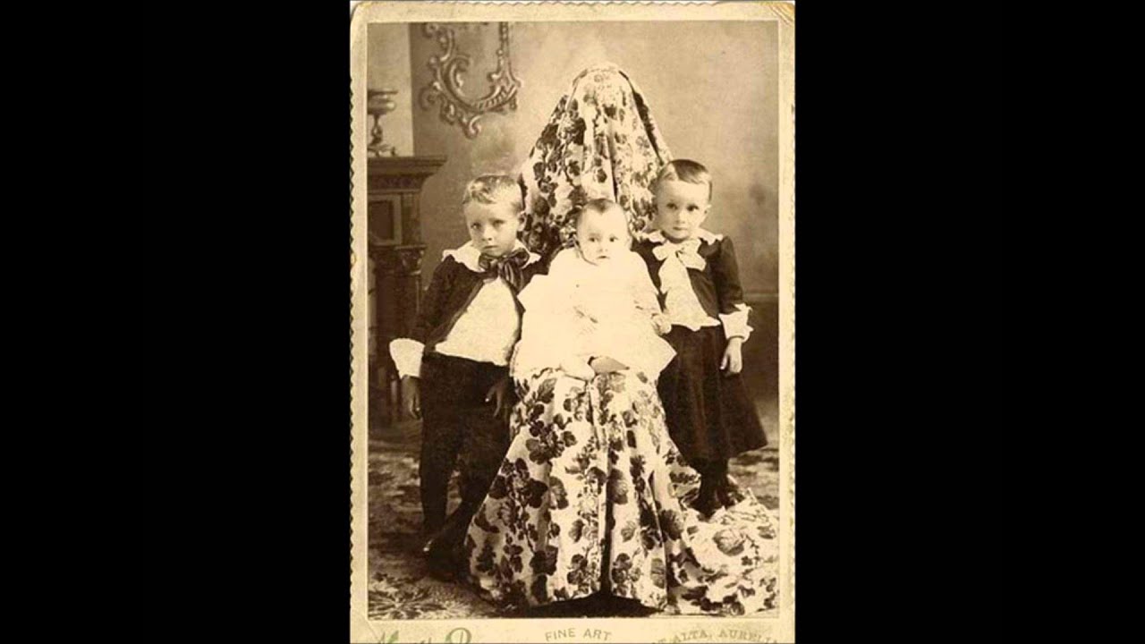 Creepy/Unsettling Old Photos