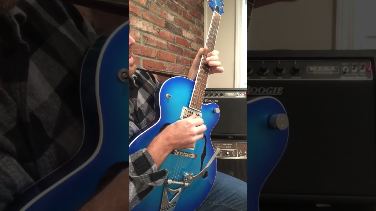 FUNKY BLUES GUITAR LICK🎸 #shorts #shortsfeed #guitarshorts #bluesguitarlicks #gretsch #guitar