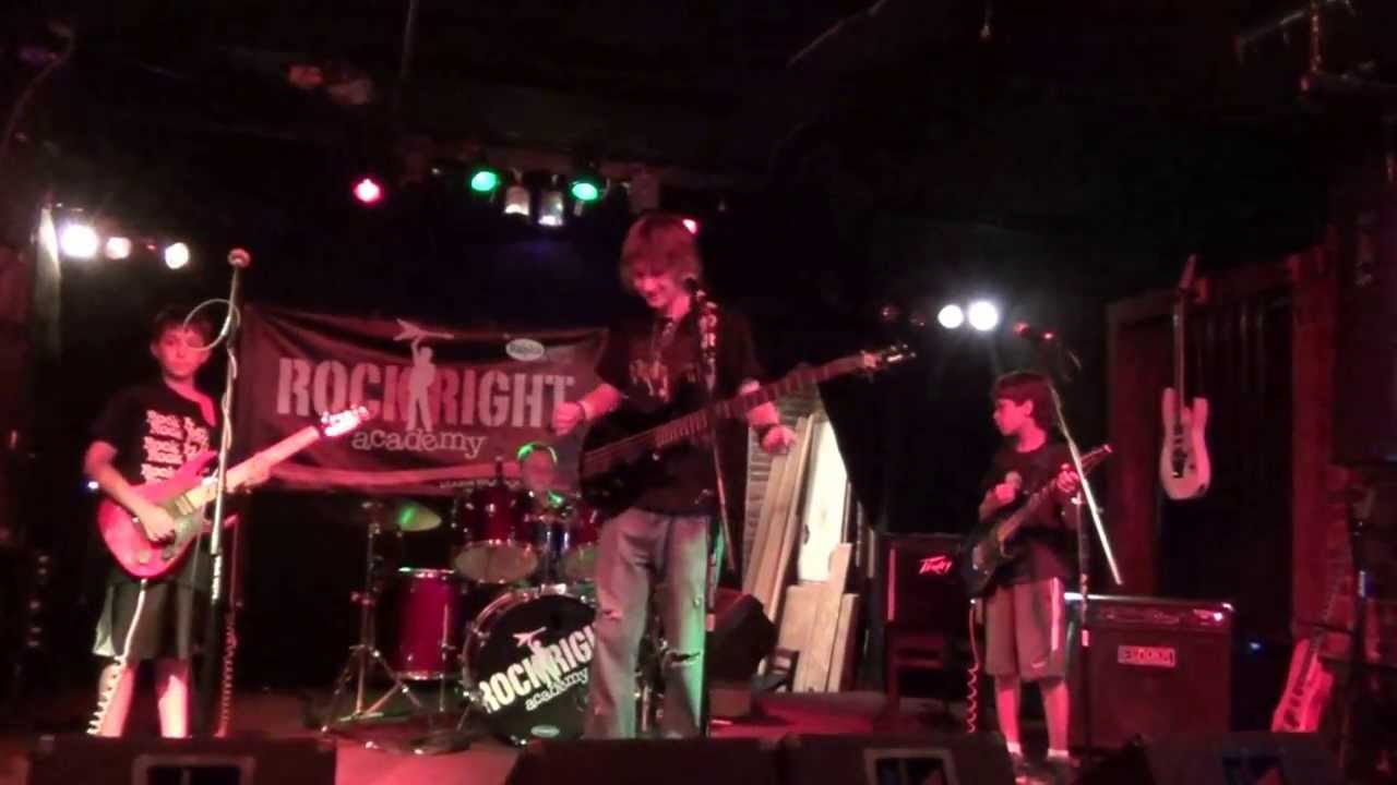Macalodon at the Brickhouse