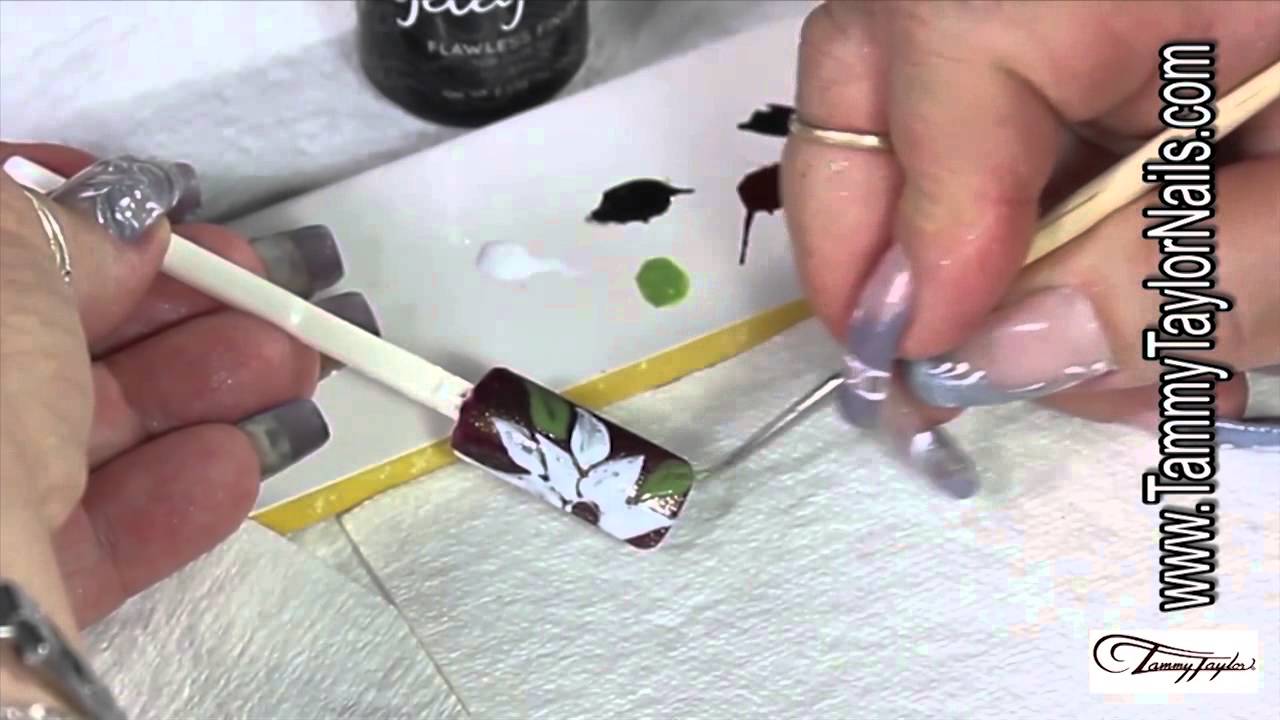 ♡ Tammy Taylor Poinsettia Nail Design