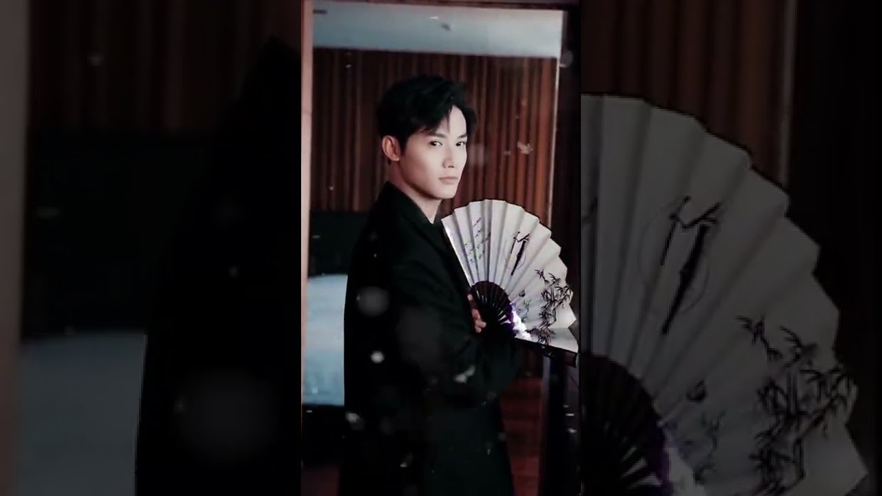 不愧为武生 郑业成玩儿扇子也太好看！楚留香有！！