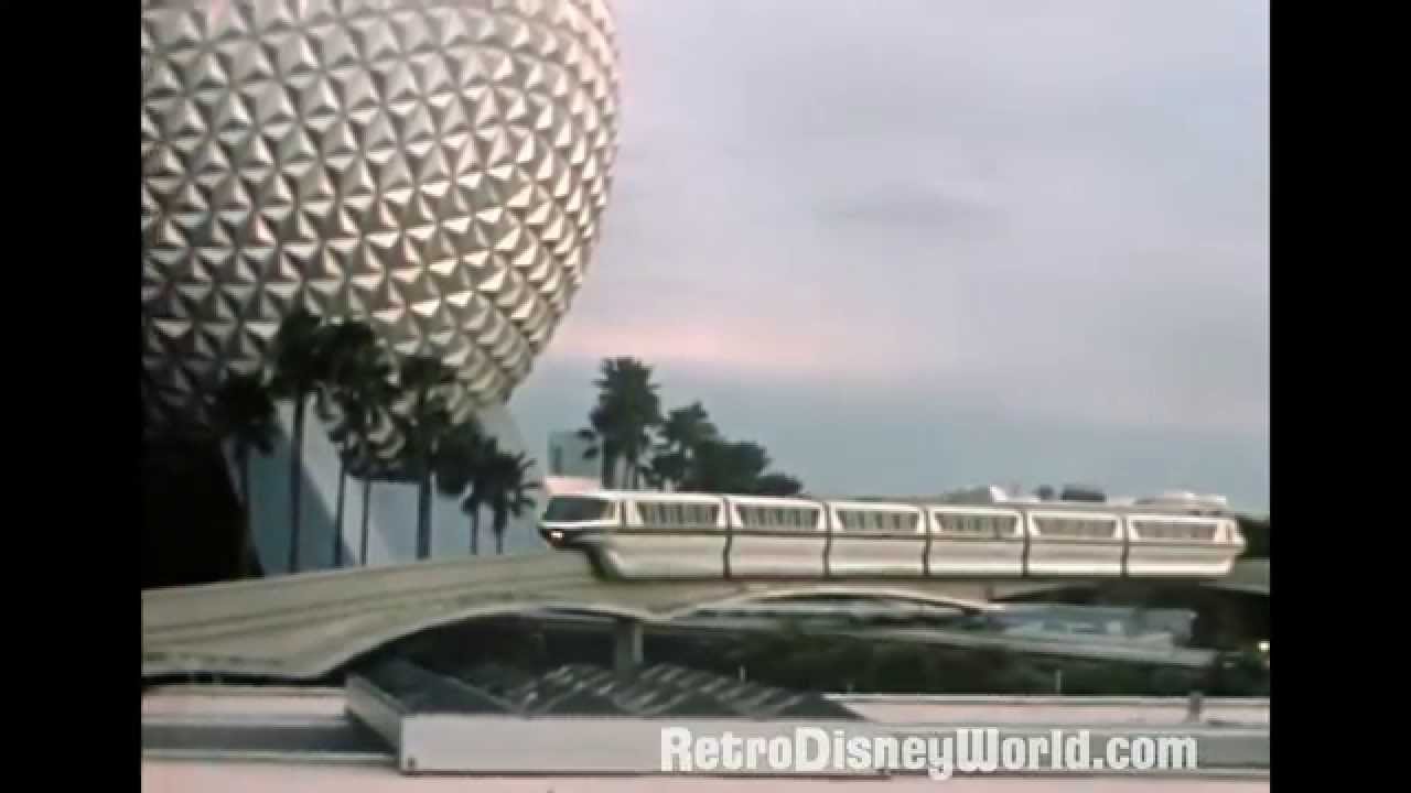 EPCOT Center - October 14, 1982 - Silent 8mm with Horizons Construction
