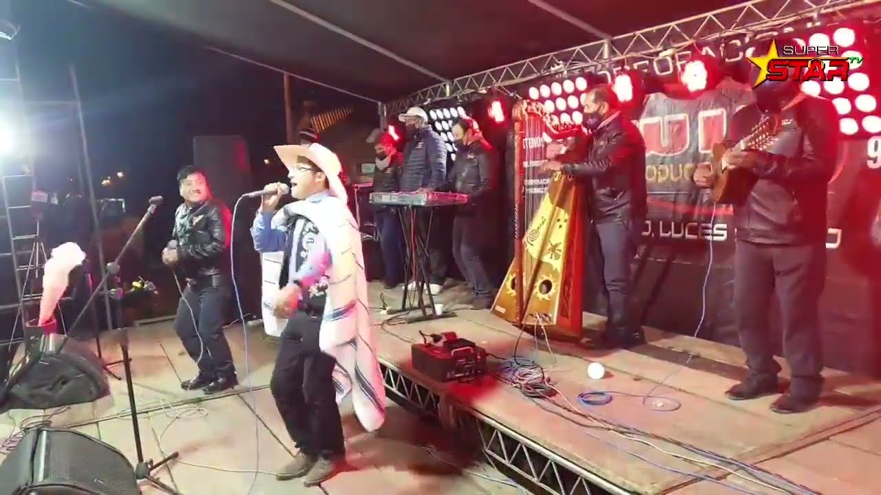 LOS ROMANCEROS HUAYLLACHEROS EN ICHUPAMPA
