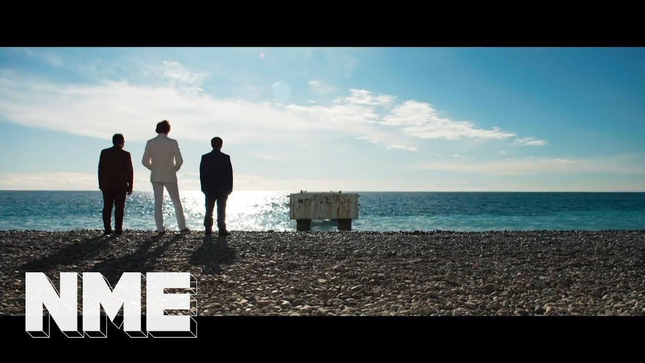 Manics Street Preachers - International Blue | Song Stories