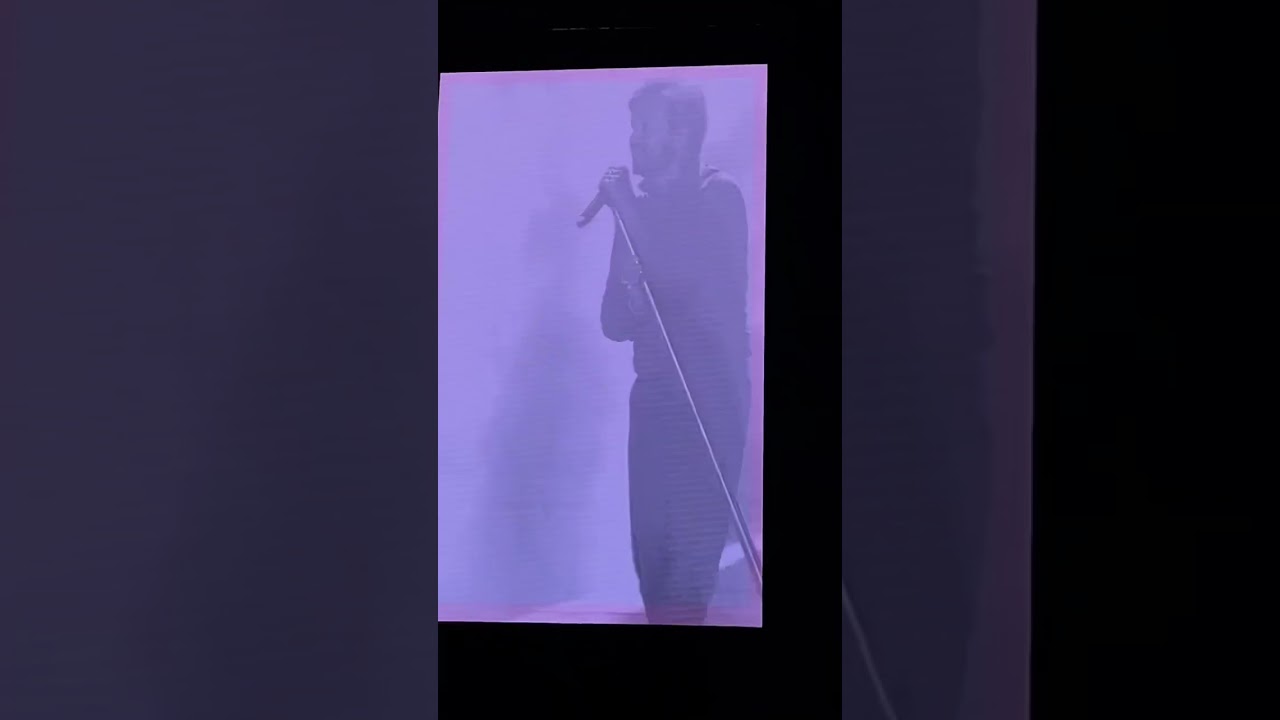 Yalın - Bir Bakmışsın | Kara Sevda (Maslak Parkorman Konser 26 Ağustos 2023)