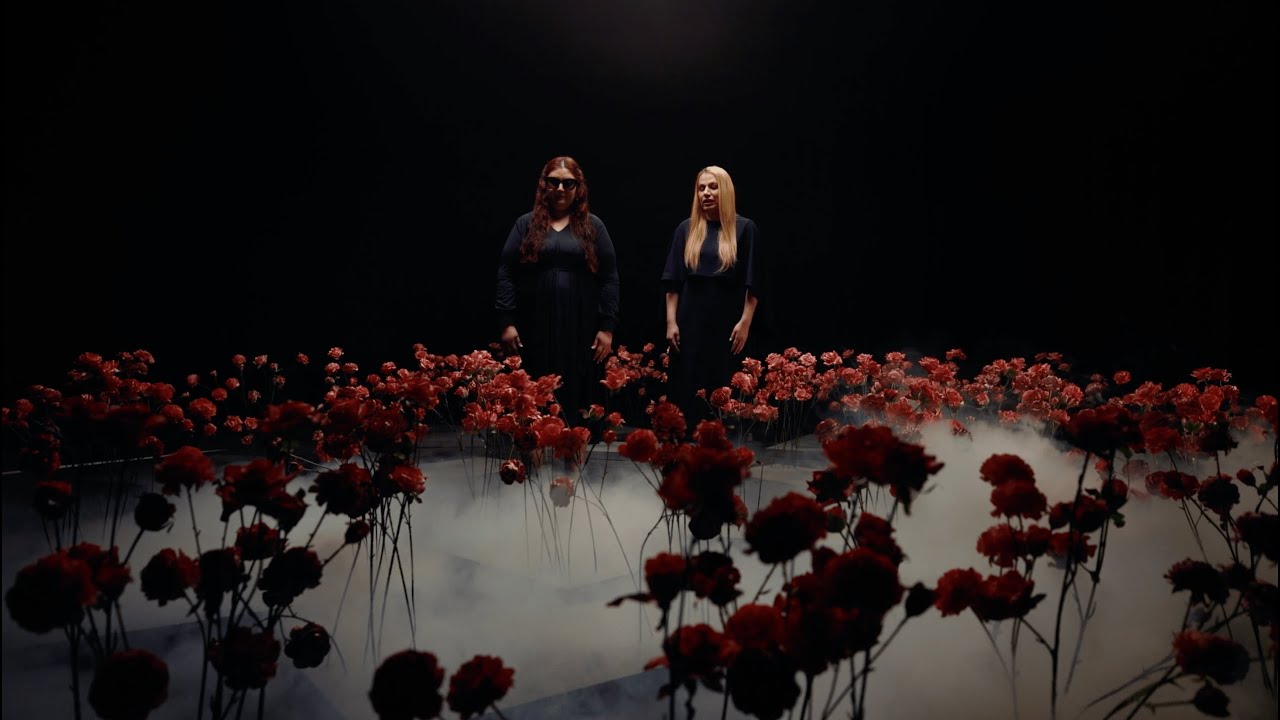 Kovács Cintia & Kovács Dzsenifer: A levegő (Official Music Video)