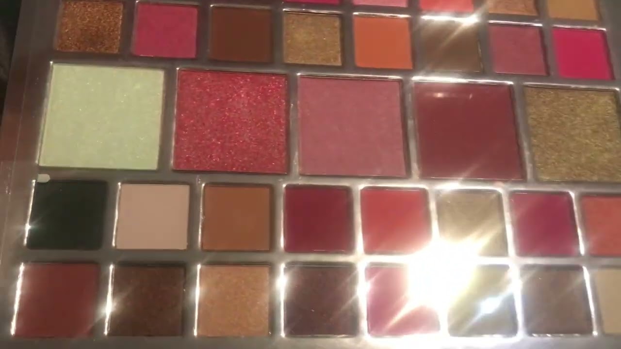 Makeup Revolution X-Ray palette