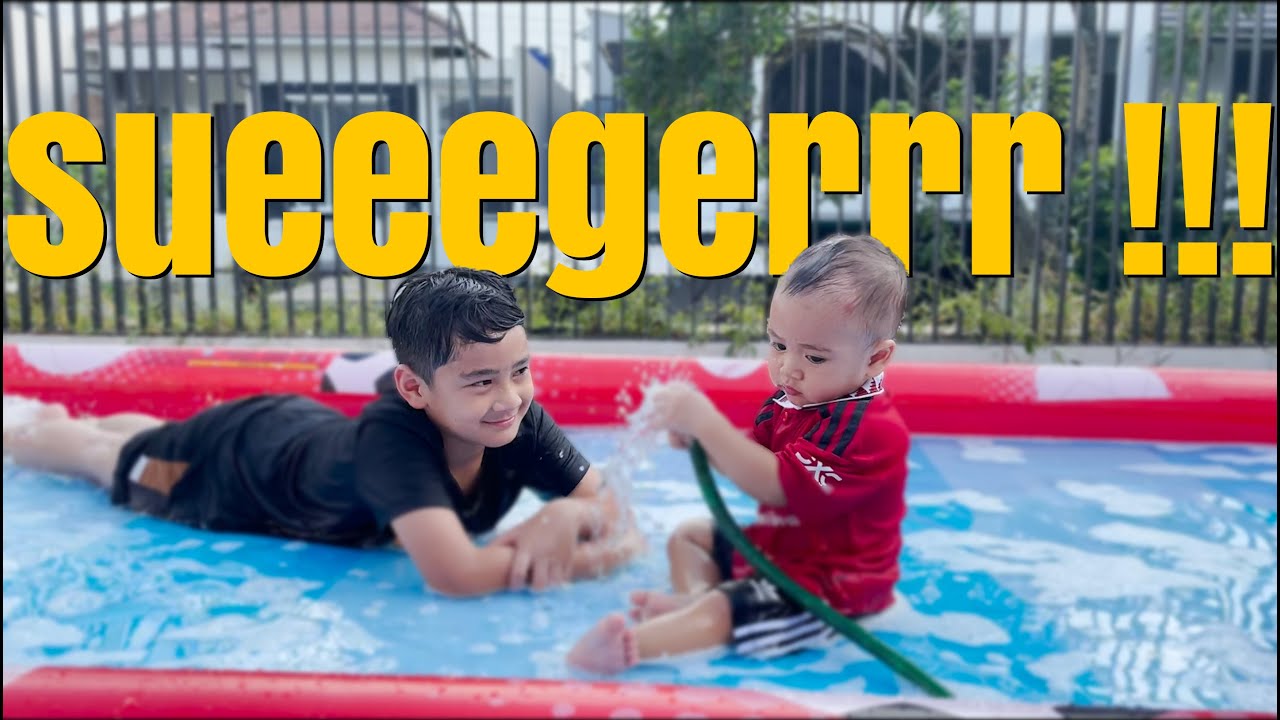 AA BERENANG BARENG CIPUNG!! WAW SERRRRUU