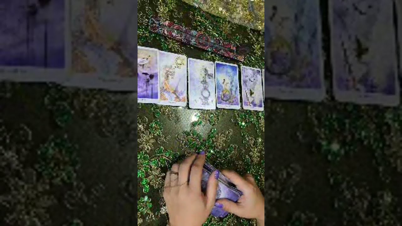 حط شخص ببالك 🌌 مشاعره تجاهك /نواياه / و خطواته تجاهك 🌟⚡️⭐️