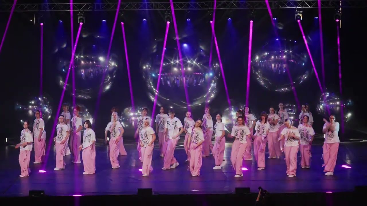 K-Pop open 14+ | Show by Juliana | SMART Christmas 2025