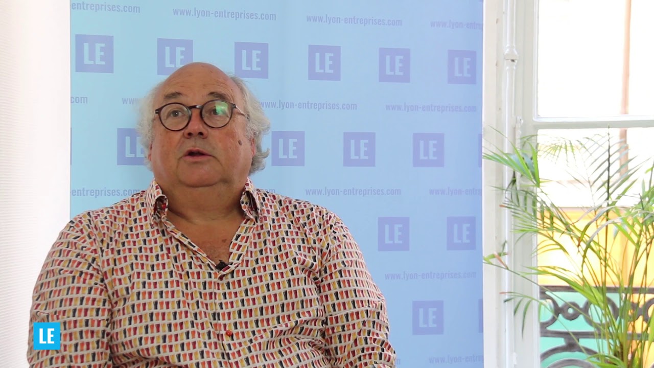 André Pieyre dirige ATALUS et partage ses murs de soutènement végétalisés