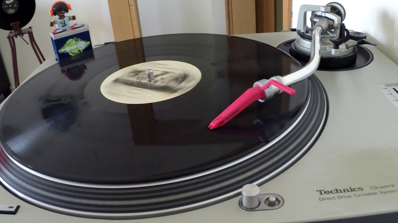 Dj Kultur Presents Monstah Freakz ‎– Flippin [ FREE DOWNLOAD VINYL RIP ]