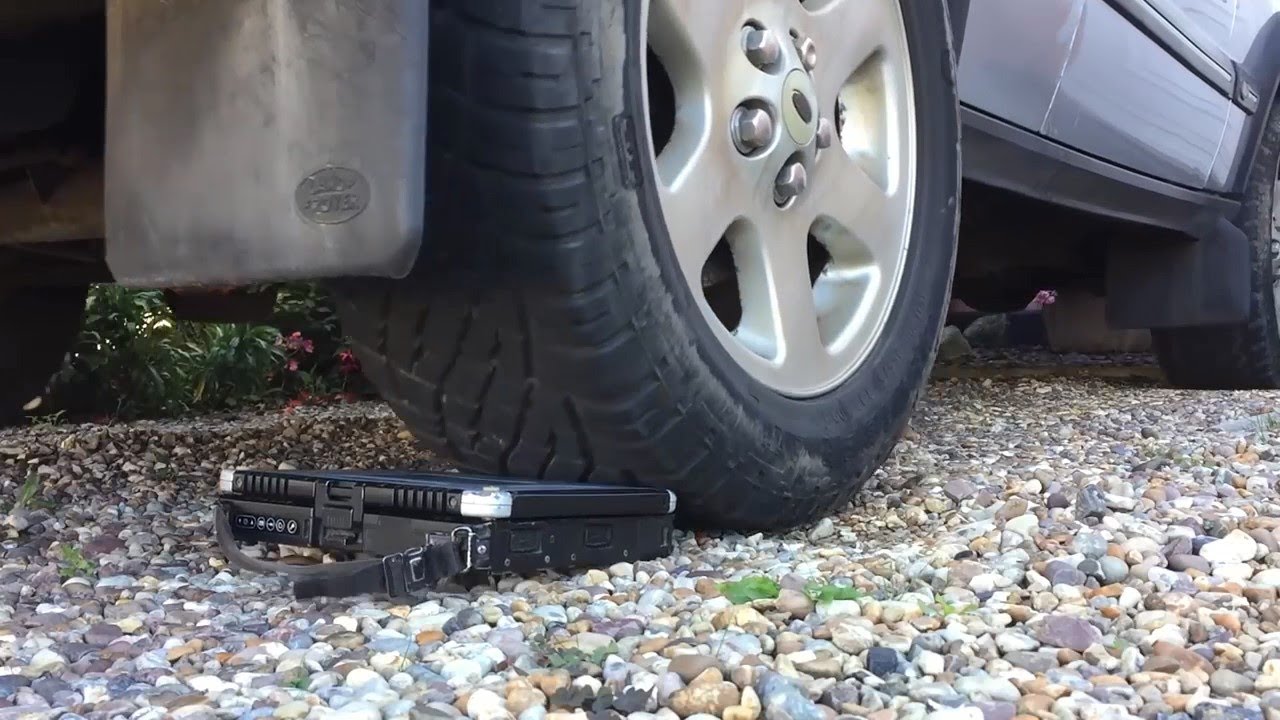 Panasonic Toughbook CF 19 Crash Test