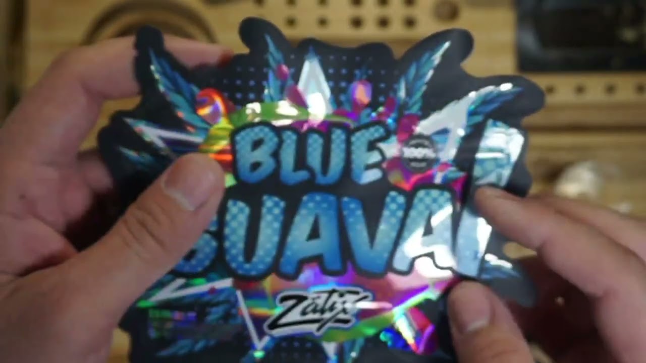 ZATIX BLUE GUAVA ELEMENTS PHANTOM ROLLING PAPERS