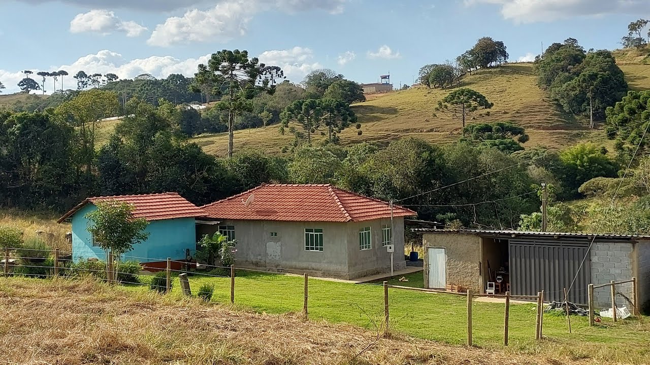 Casa na Roça a Venda em  Bom Repouso MG - Apenas 155 Mil (19)99632-6712