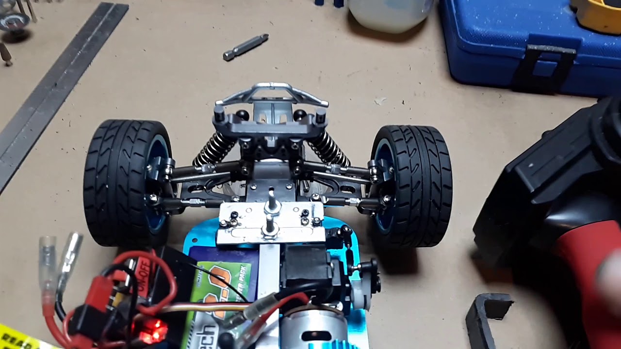 Wltoys A979 steering fix completed with no cost. Extras in the description.