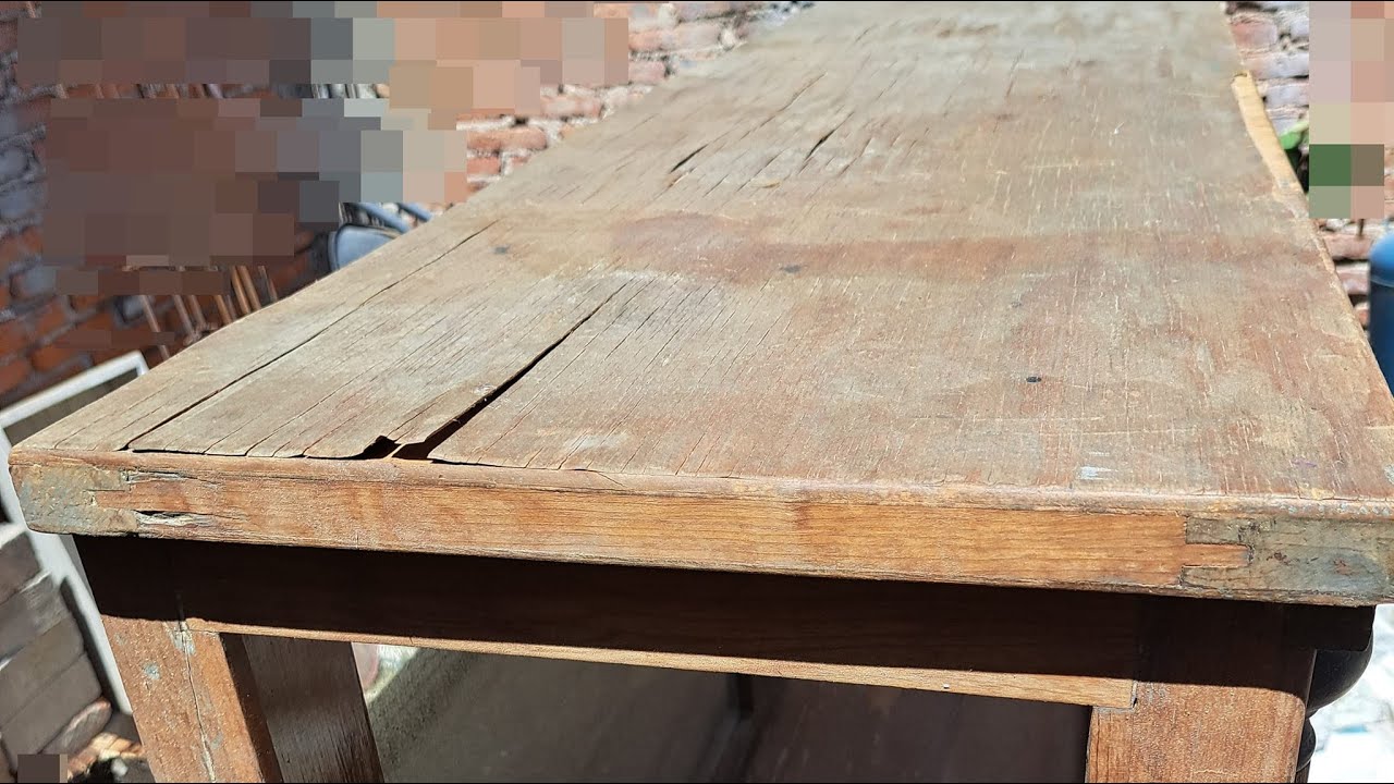 Restauración de credenza