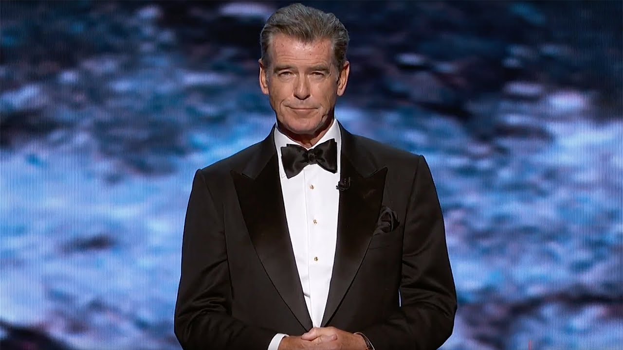 [Full] Pierce Brosnan Hosts the 2019 Breakthrough Prize Ceremony