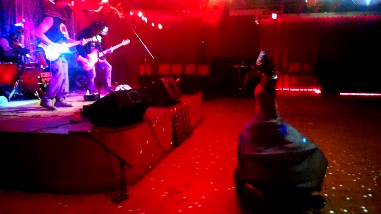 Annabelle Dancing at Concert