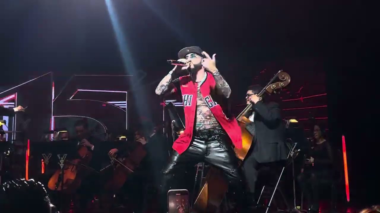 Yandel - Yandel 150 (Live in Chicago 2025)