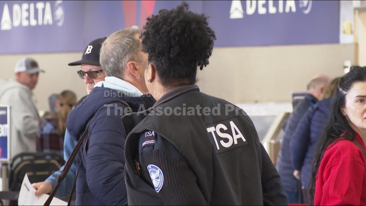 Air travelers brace for what’s to come should latest shutdown linger