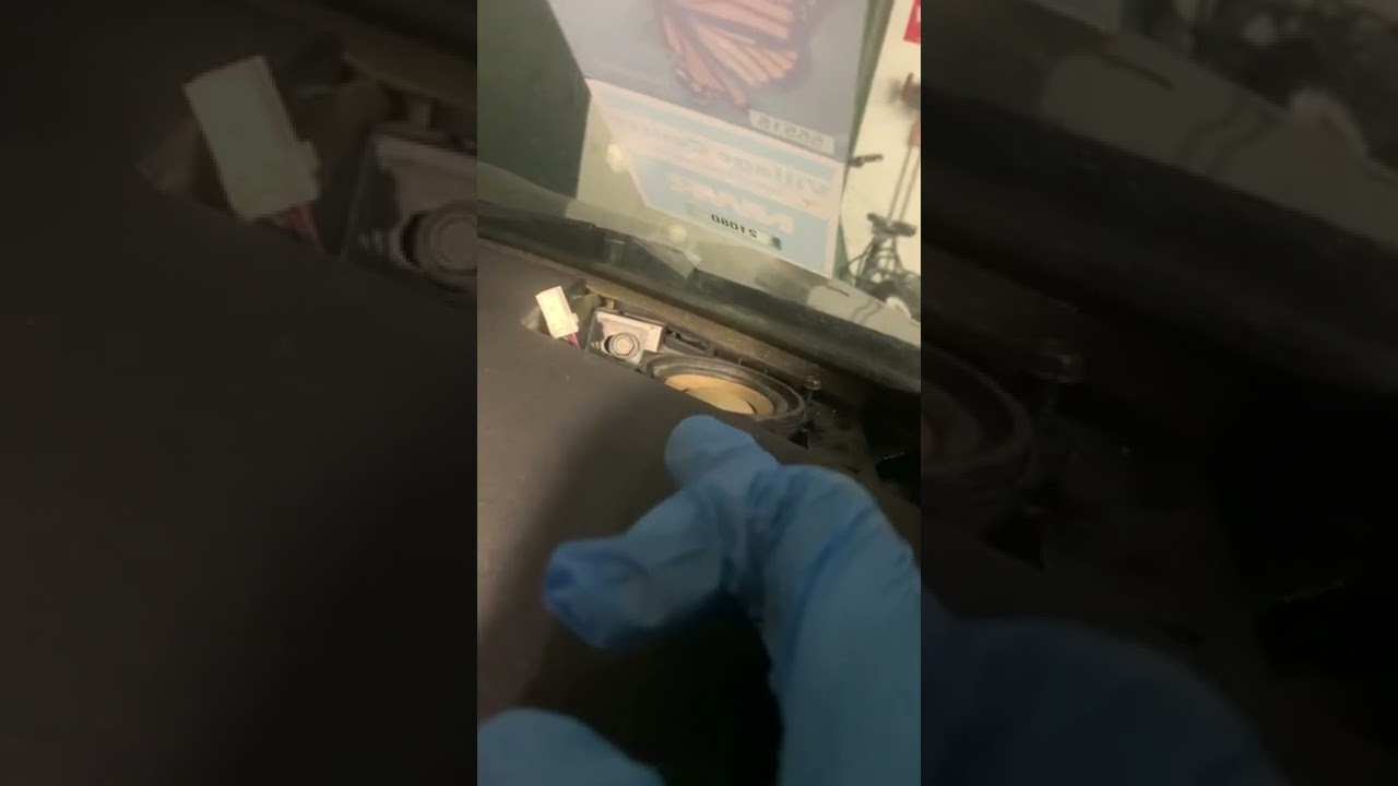 Nissan altima dash speakers