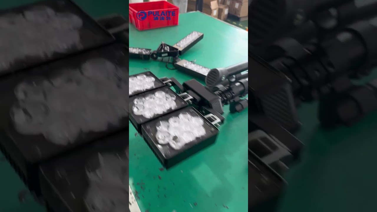 New type portable LED work light#worklight#portblelight#lightmast #lighttower#ledworklight